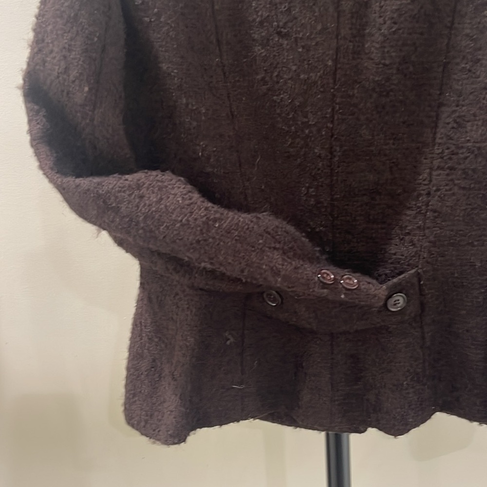 Vintage Catalyst Brown Blazer with Structured Shoulders - Picture 4 of 4